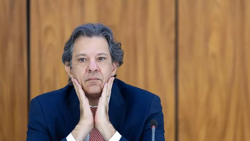 Haddad elogia “posições técnicas” após divisão na diretoria do Banco Central