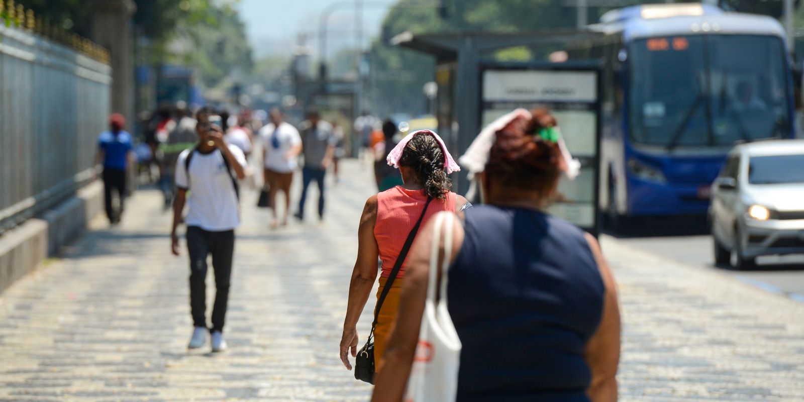 Rio vai monitorar temperaturas altas e classificar ondas de calor