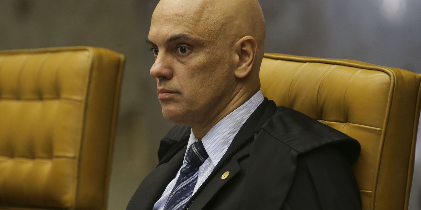 Moraes nega devolução de celular apreendido com ex-assessor do TSE