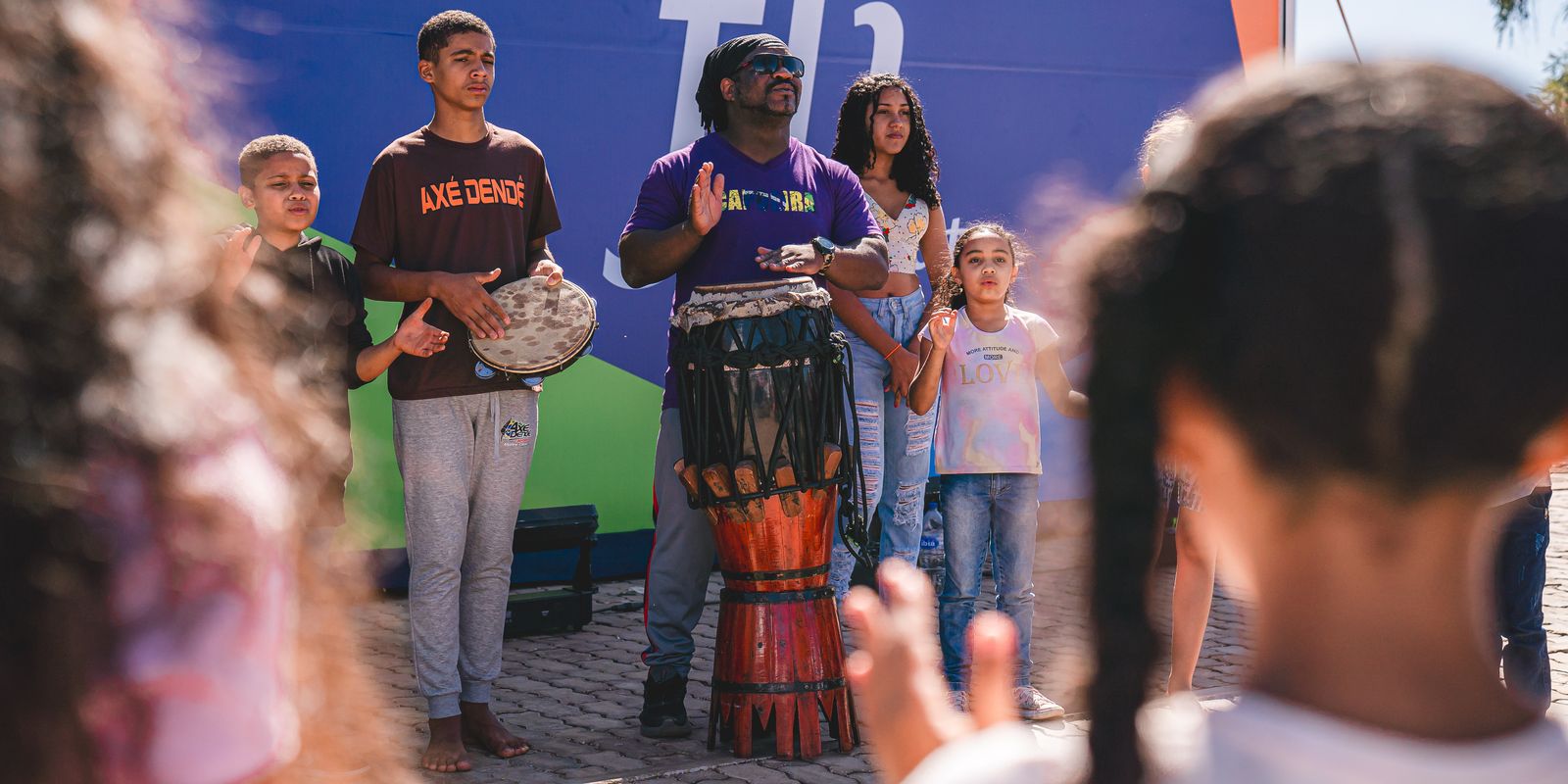 Fliparacatu premia alunos em concurso de redação e desenho