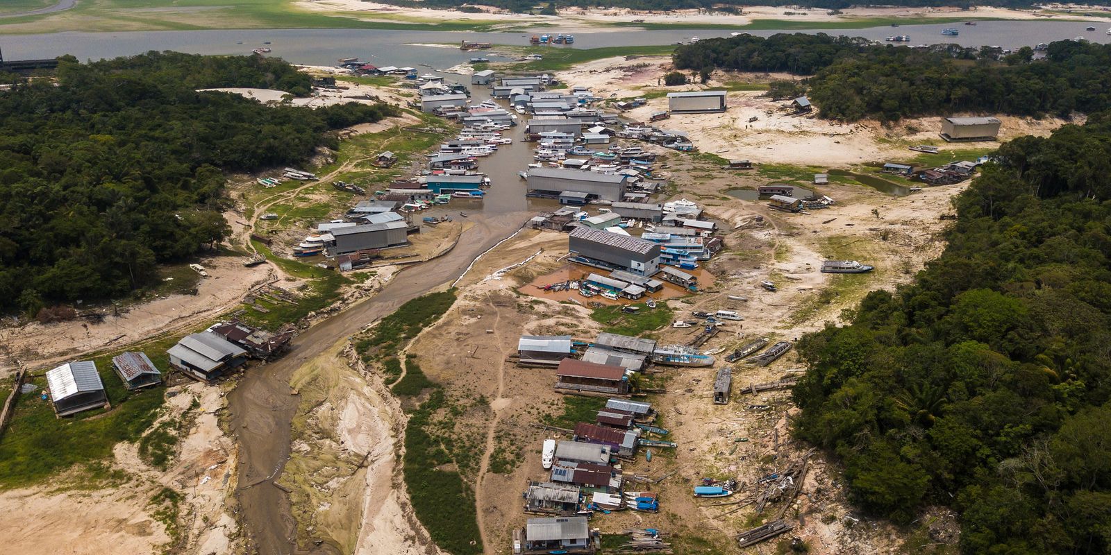 Rios da Amazônia registram níveis abaixo da média histórica