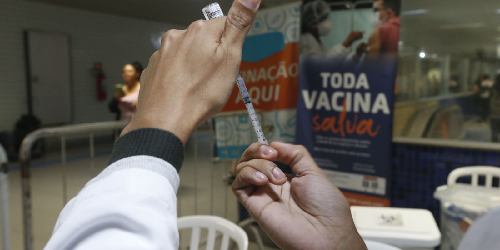 Anvisa atualiza composição de vacinas contra gripe para 2025