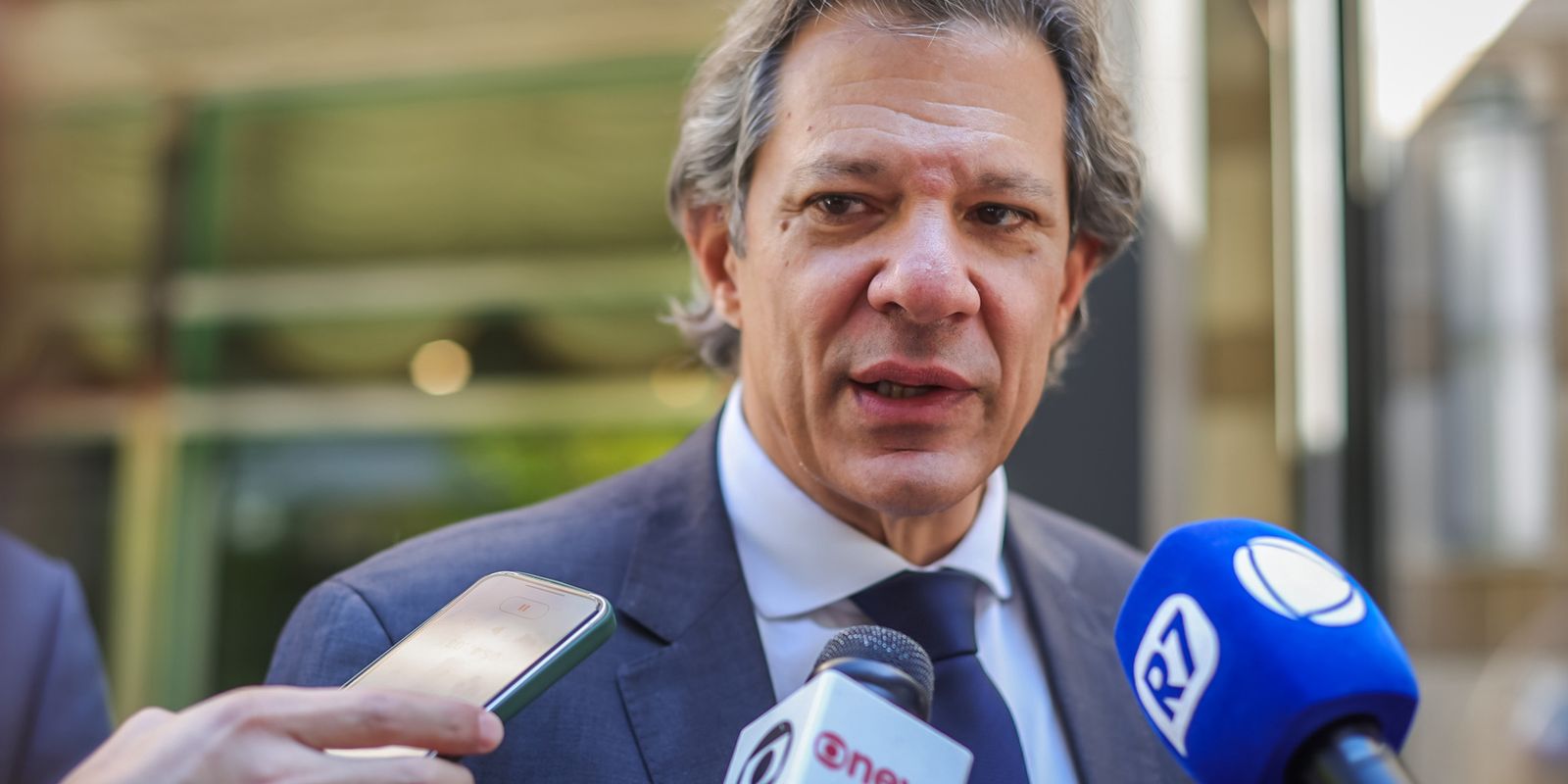 Haddad classifica de “surpresa” alta de 1 ponto dos juros básicos