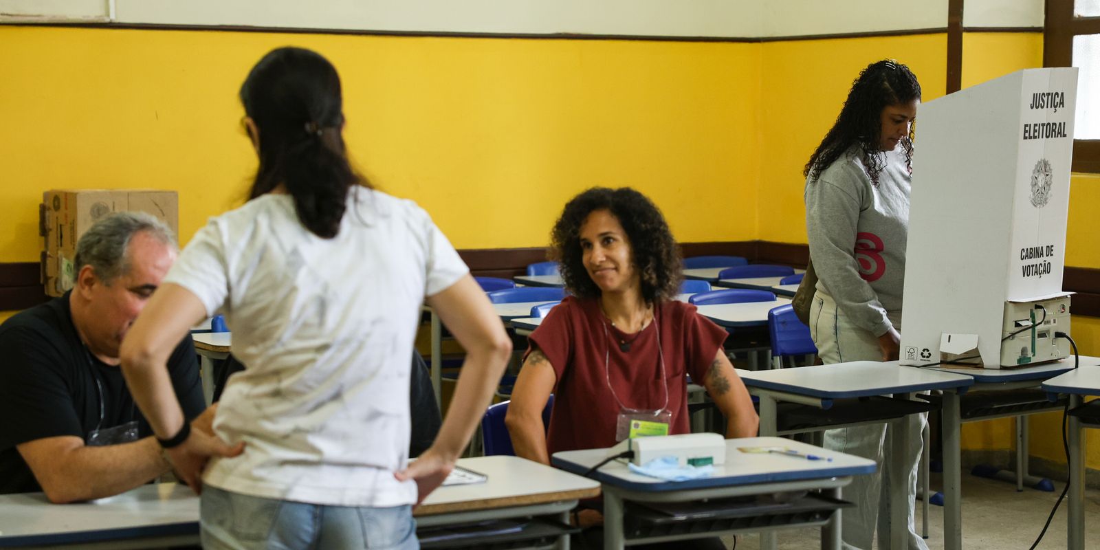 Segundo turno das eleições acontece neste domingo