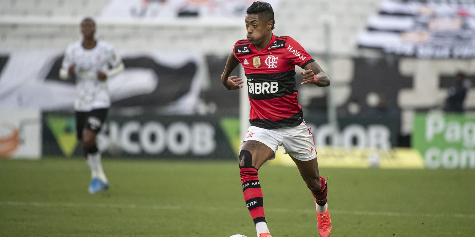 Flamengo diz que confia em Bruno Henrique e dará suporte ao atleta