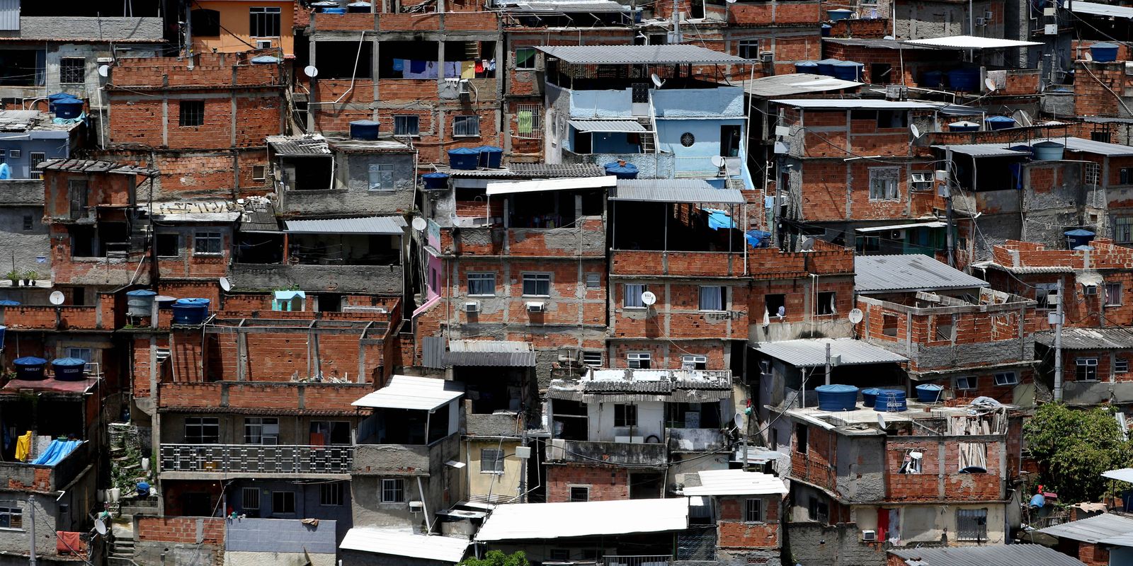 Lula lança programa de urbanização de favelas Periferia Viva