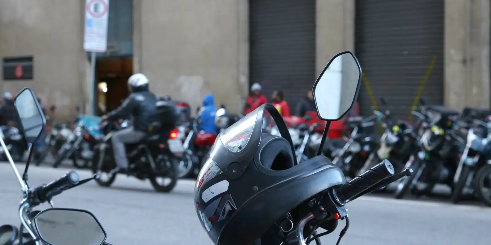 Vereadora pede suspensão de apreensões de mototáxis em São Paulo